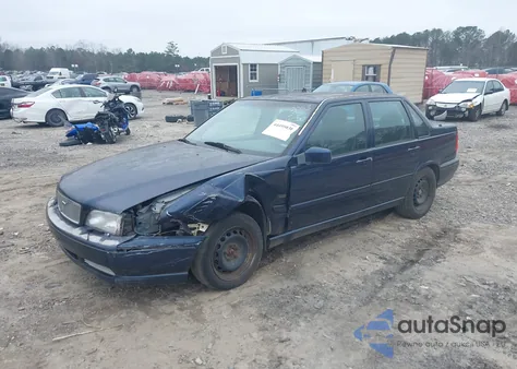 1998 Volvo S70 Gtas/Gtms z USA, uszkodzony, nr VIN YV1LS5588W2542053